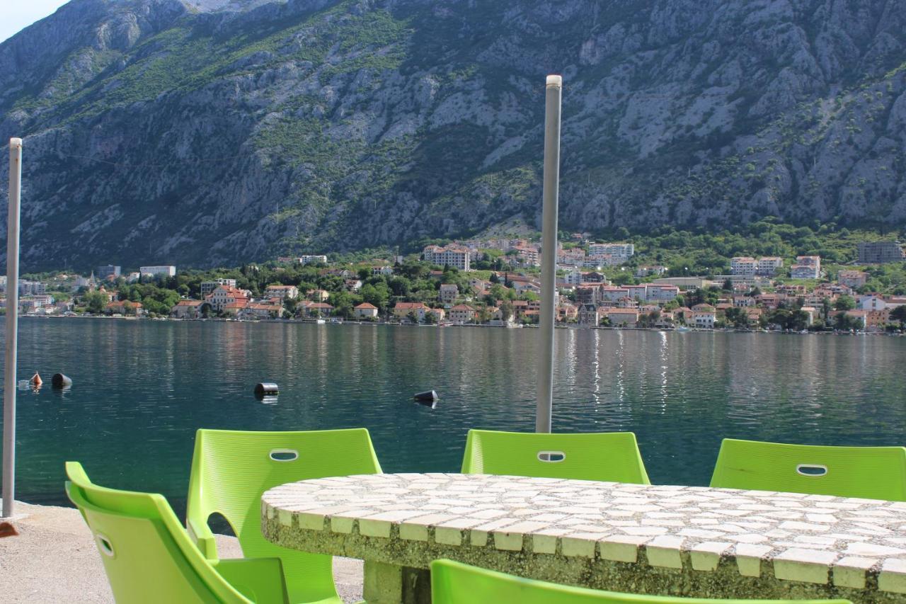 Mare E Montagna Apartamento Kotor Exterior foto