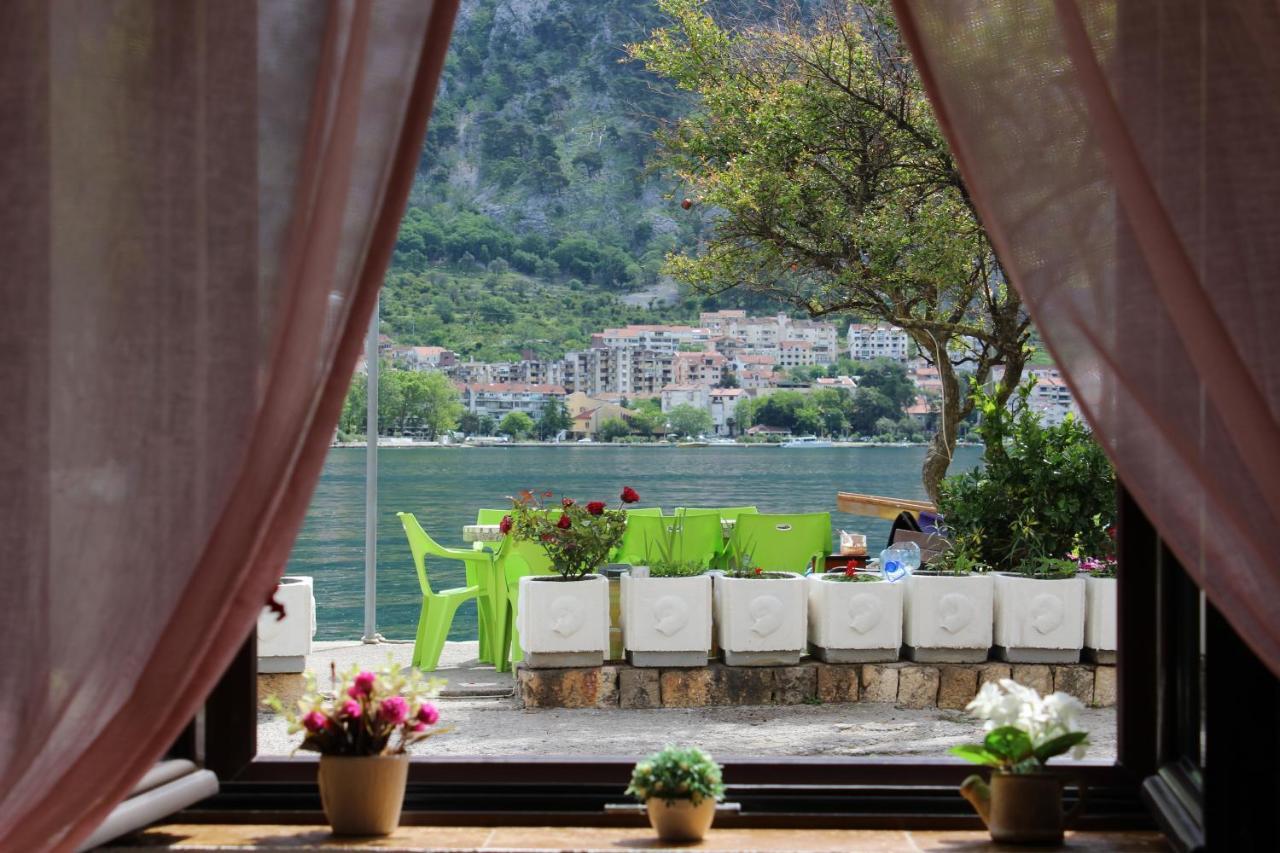 Mare E Montagna Apartamento Kotor Exterior foto